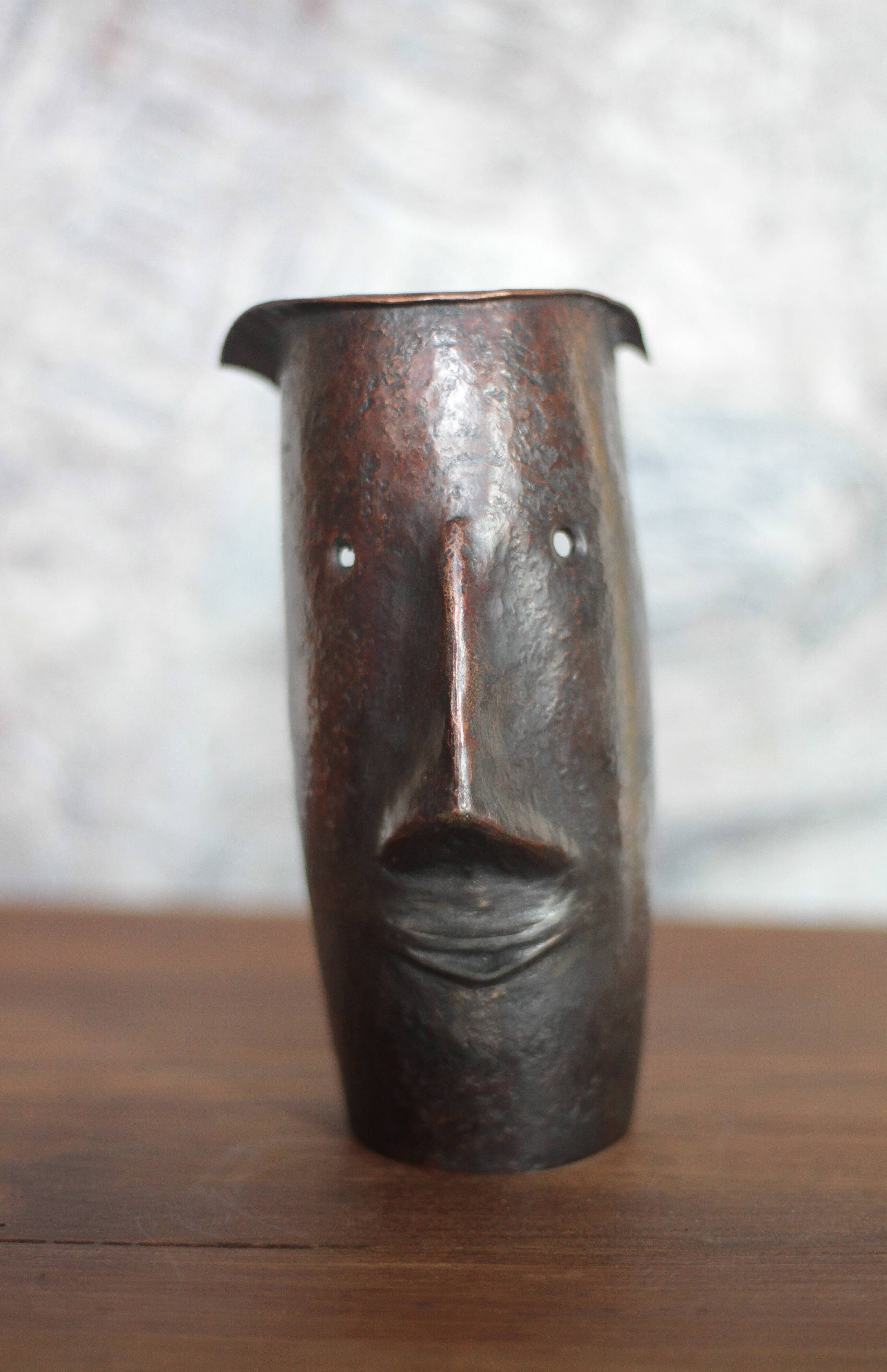 Copper sculpture signed Beaucousin Gérard, face-shaped sculpture, collection.