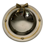 Metal pocket emptier