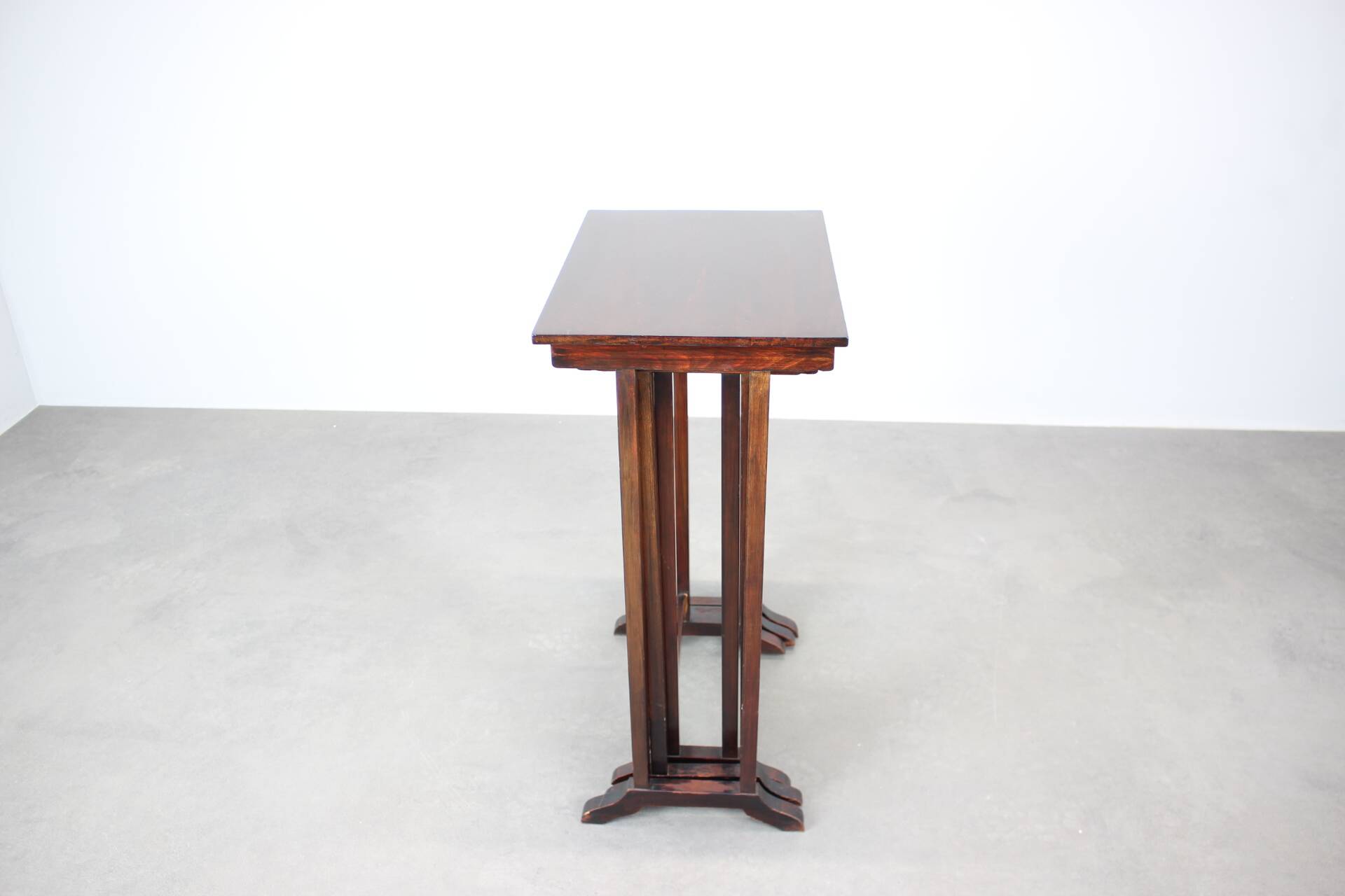 Art Deco Nesting Tables in Mahogany Veneer, 1930s, Czechoslovakia