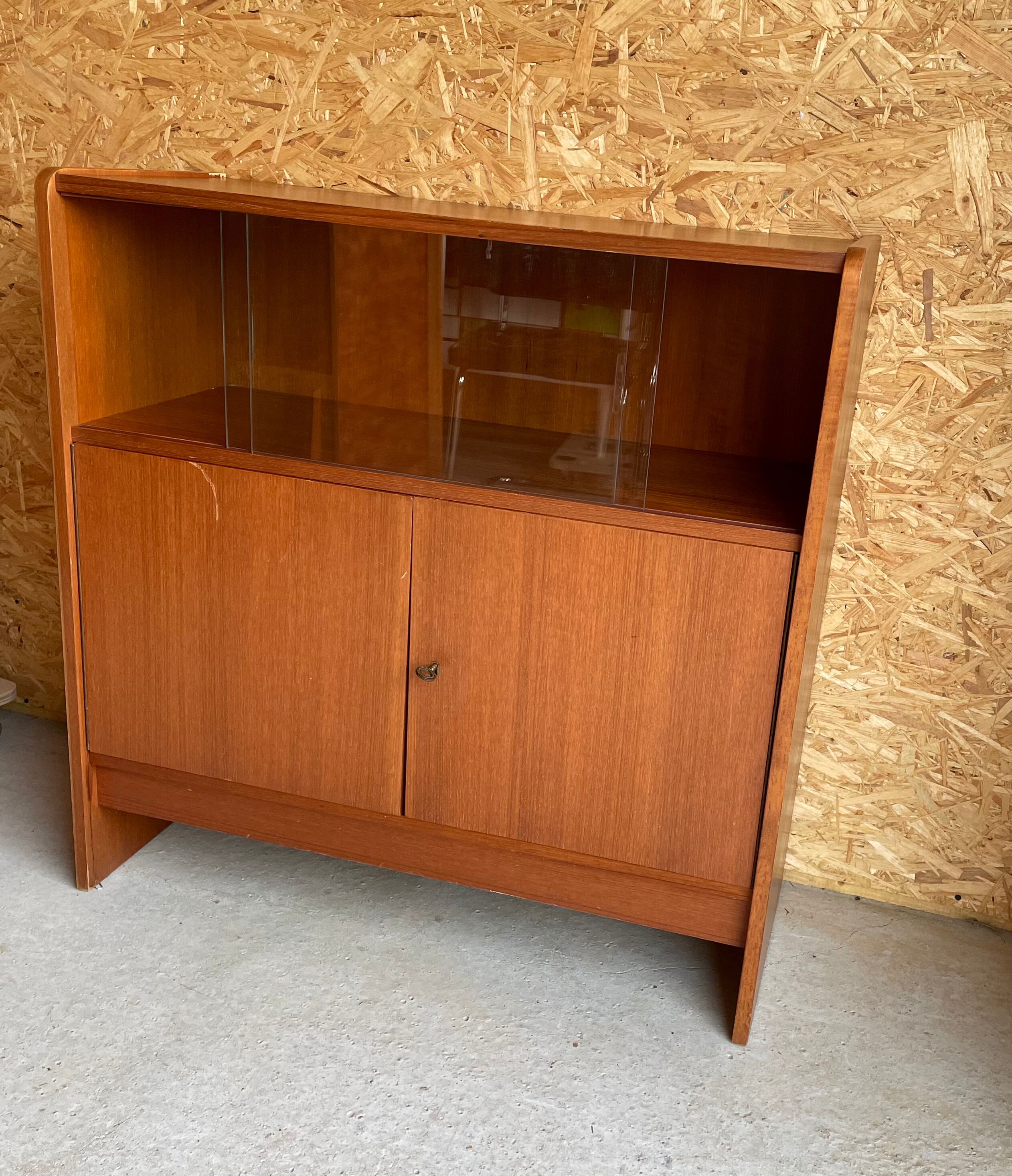 Library/bar furniture 1970