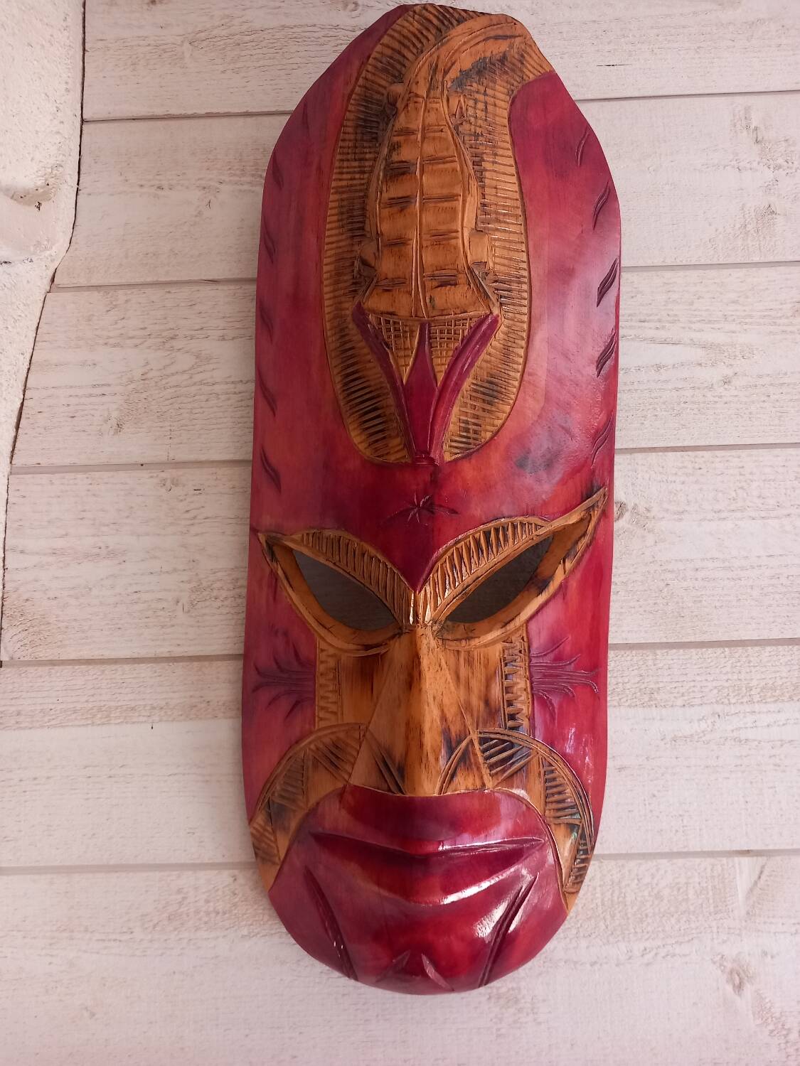 Large African mask