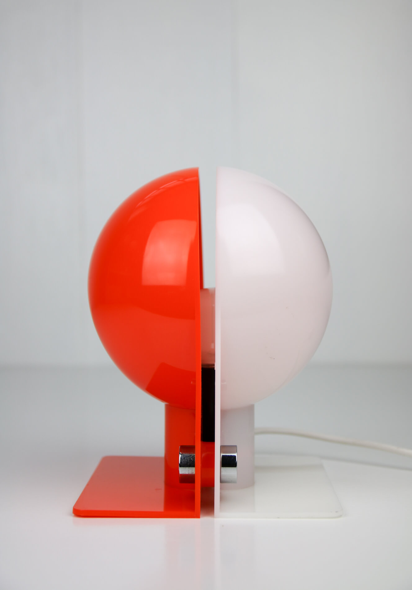 Space Age orange table lamp from Sergio Brazzoli for Guzzini, 1970s