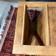 Table basse en chêne éditée par Votre maison