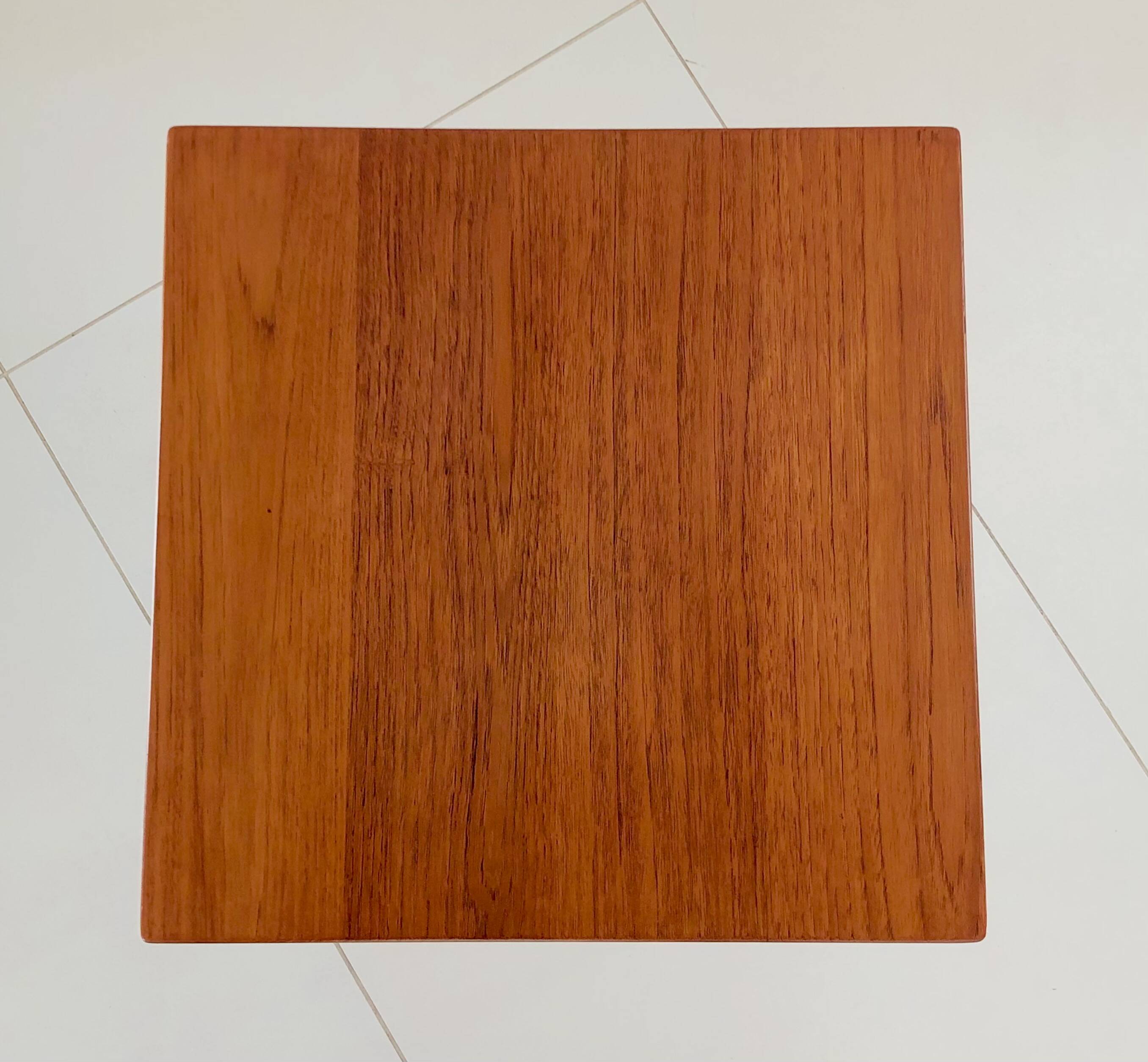 Teak side table model FD544 by Edvard Kindt-Larsen for France and Son, Denmark 50's