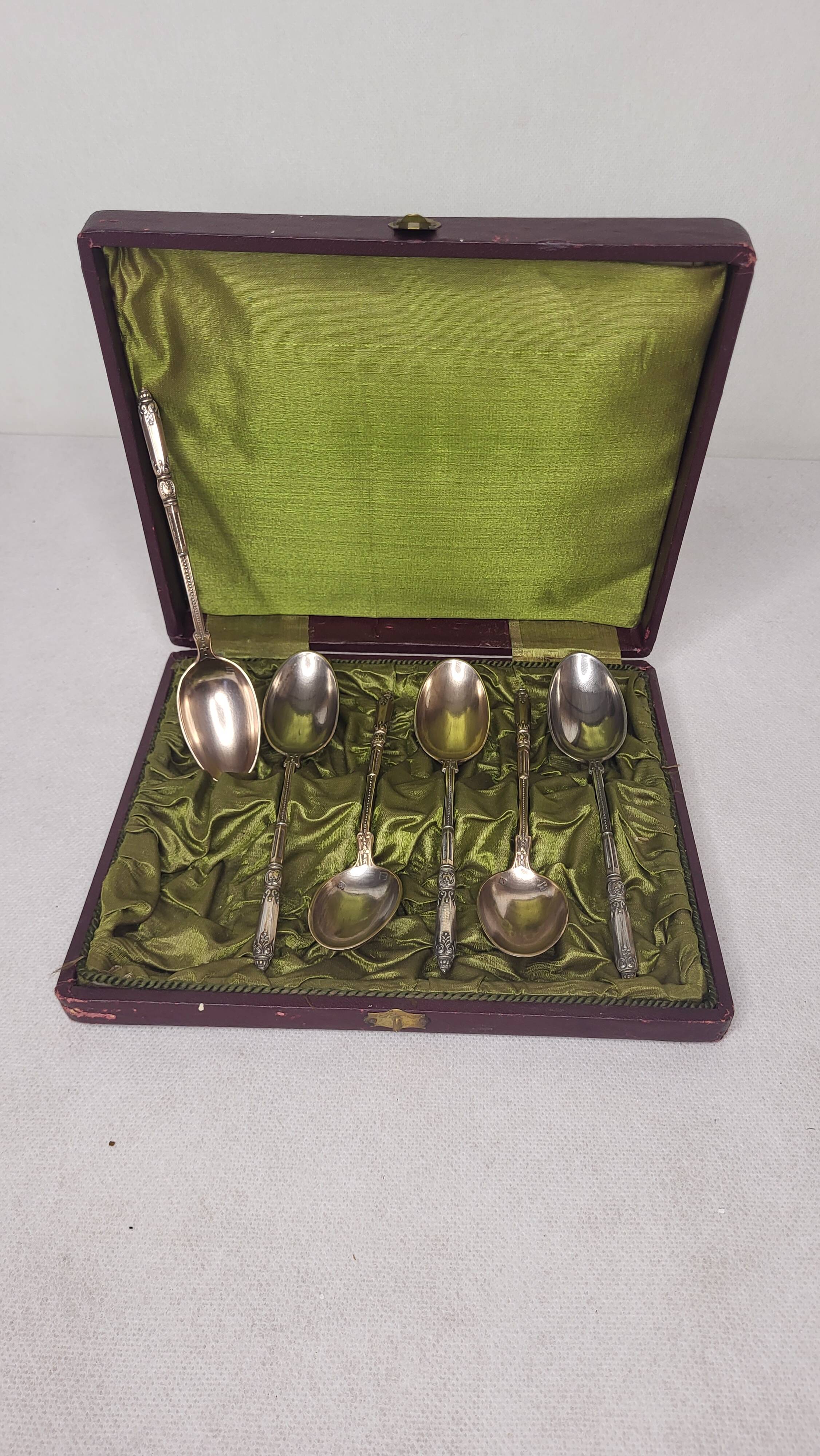 6 Art Nouveau silver-plated coffee spoons