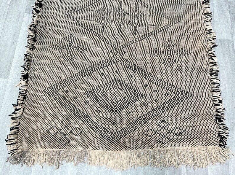 Tapis marocain Zanafi, tapis scandinave, décor du milieu du siècle, meubles du milieu du siècle