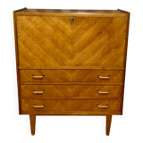 Scandinavian buffet secretary