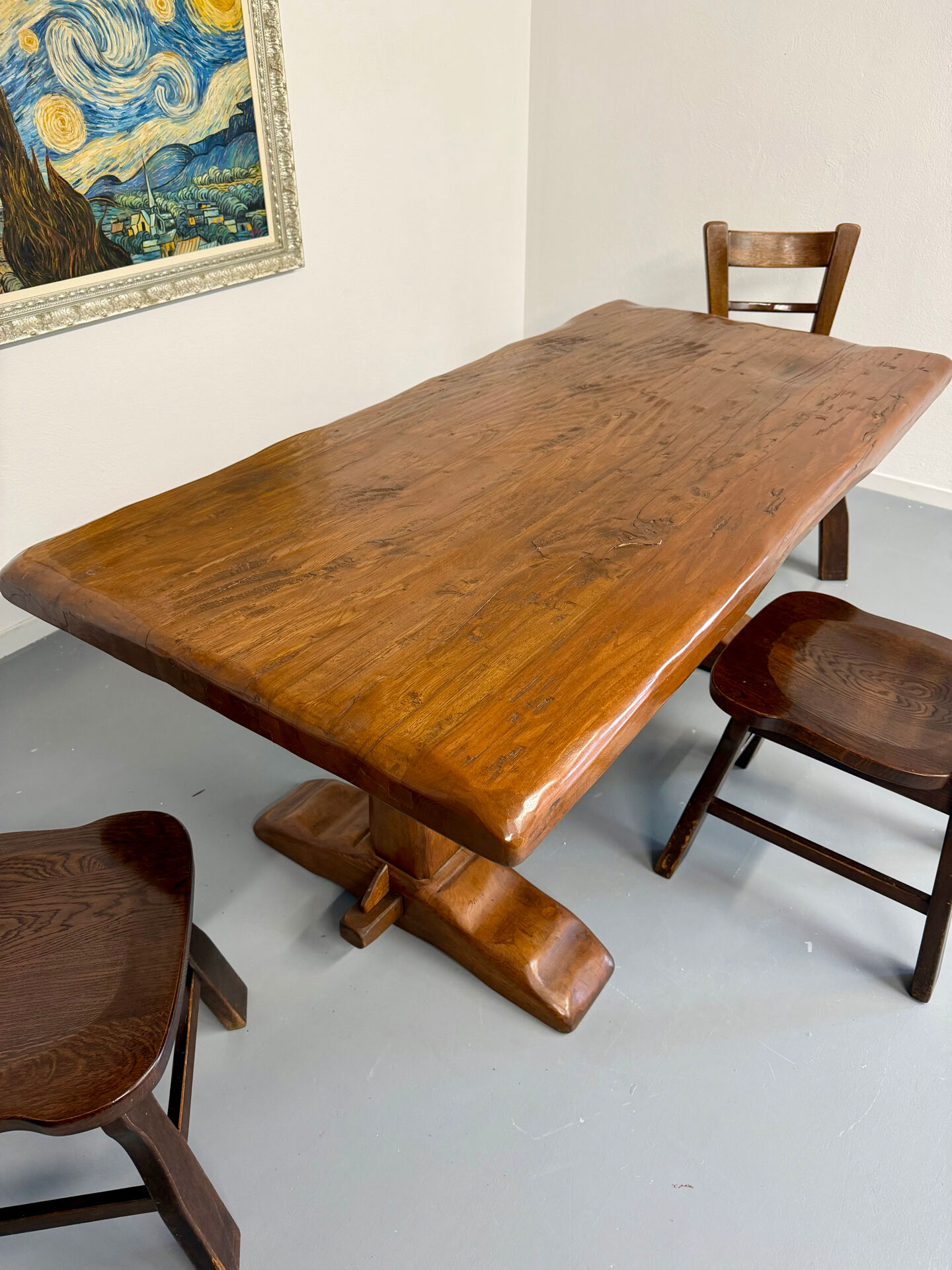Monastery farmhouse table in thick solid oak, vintage 1960s.