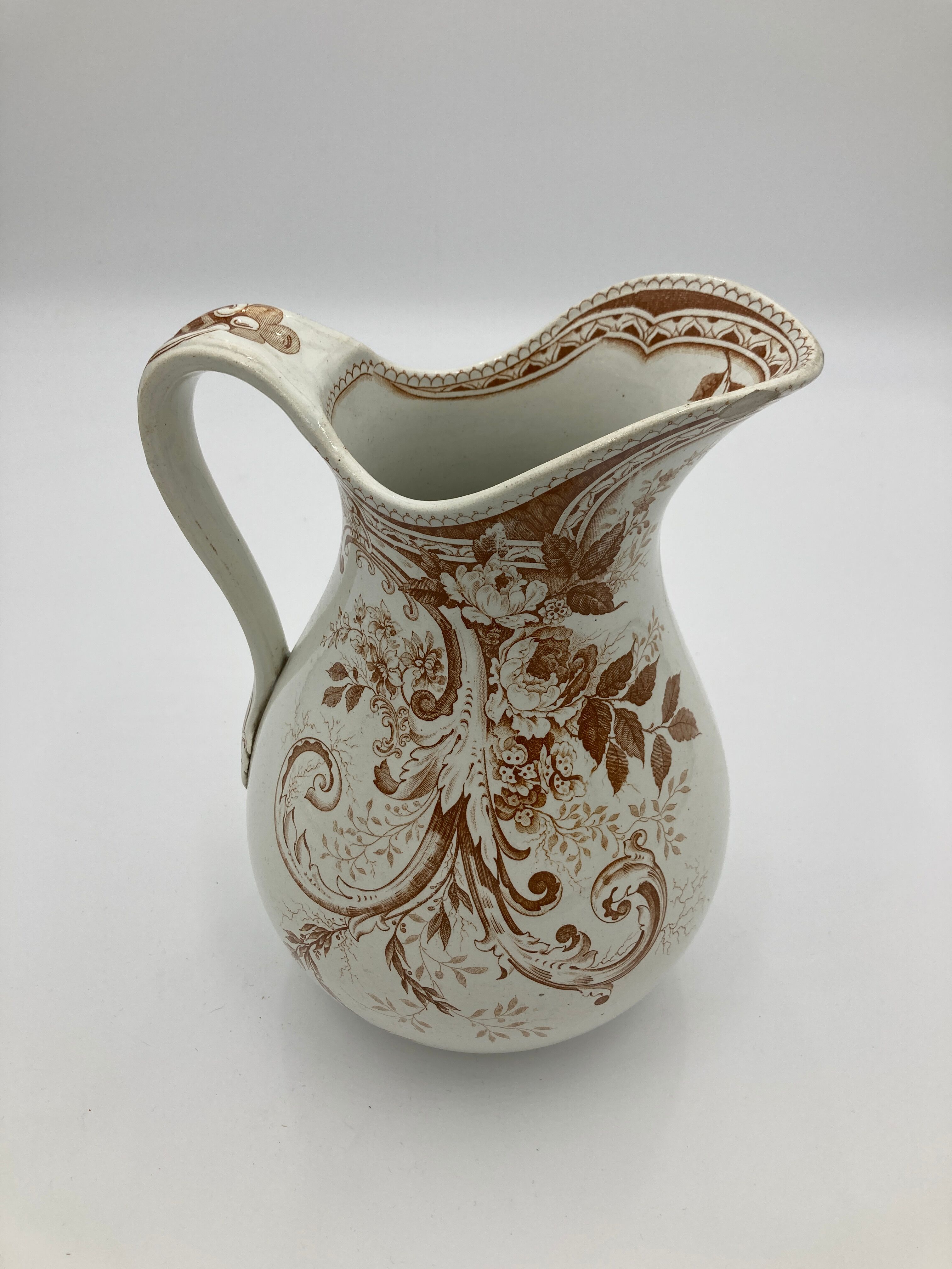 Faience pitcher Creil and Montereau Rinceaux