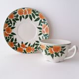 Tasse à déjeuner et soucoupe
