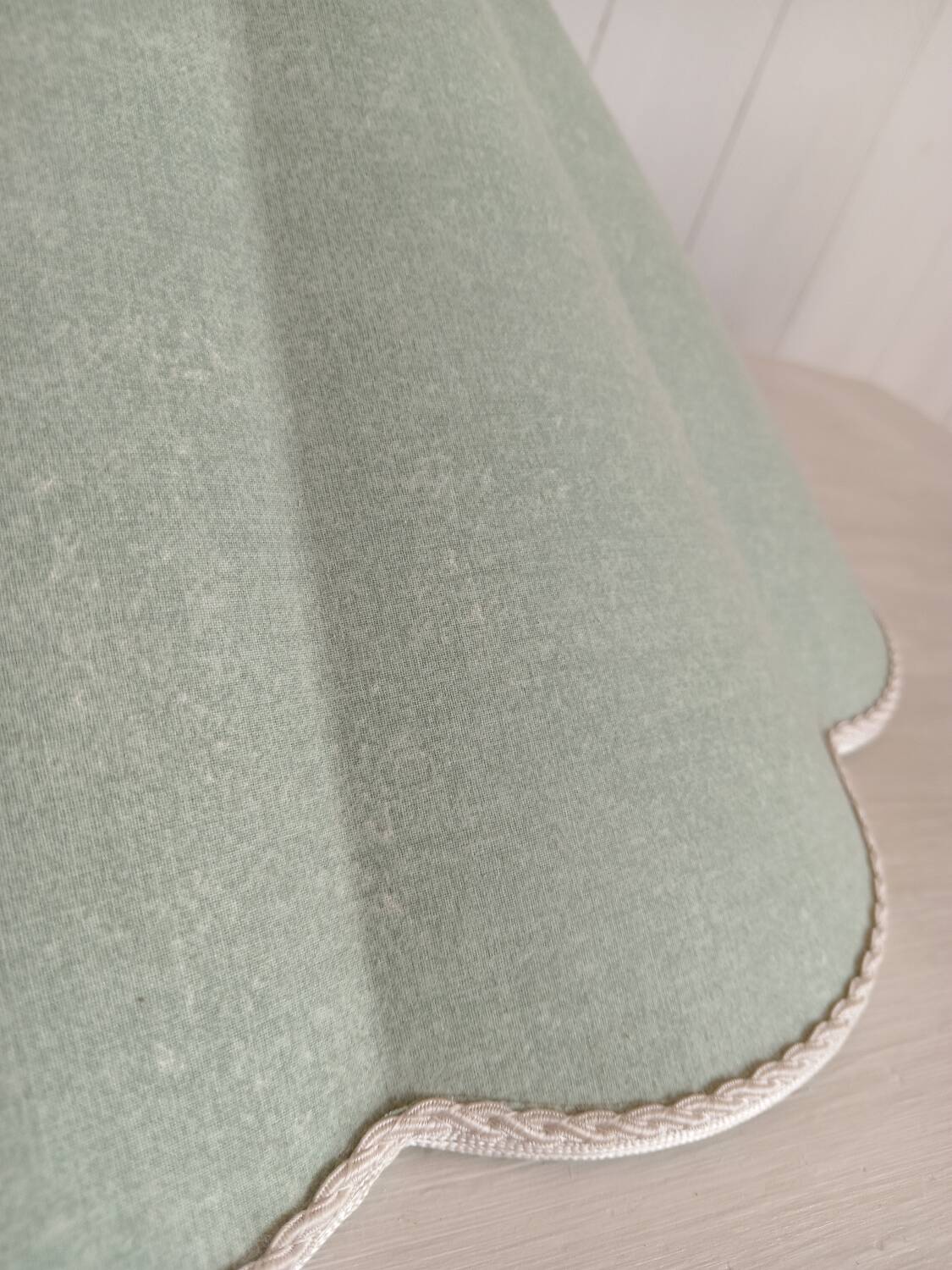 Pendant lampshade