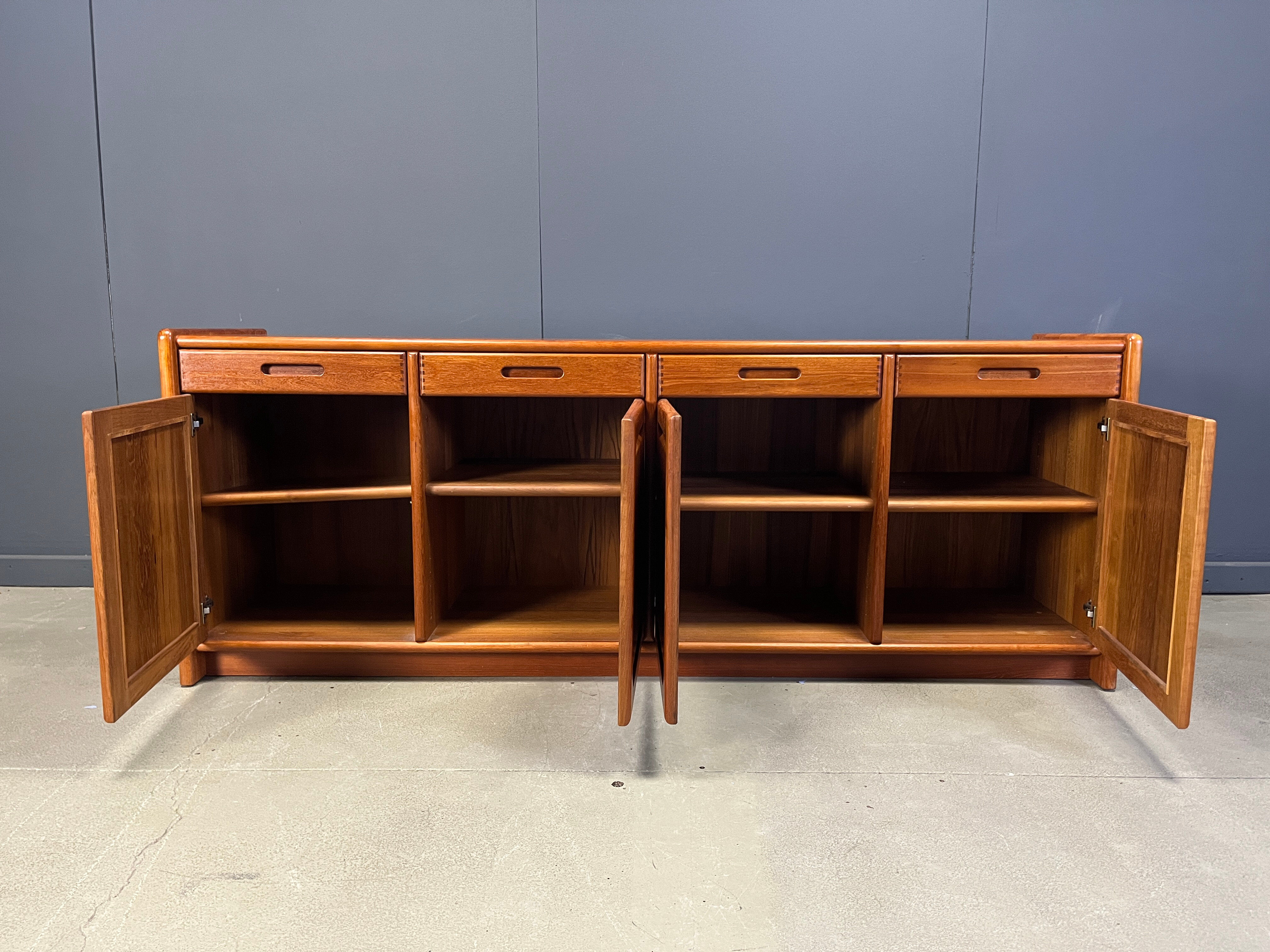 Mid century Scandinavian credenza by Dyrlund, 1960s