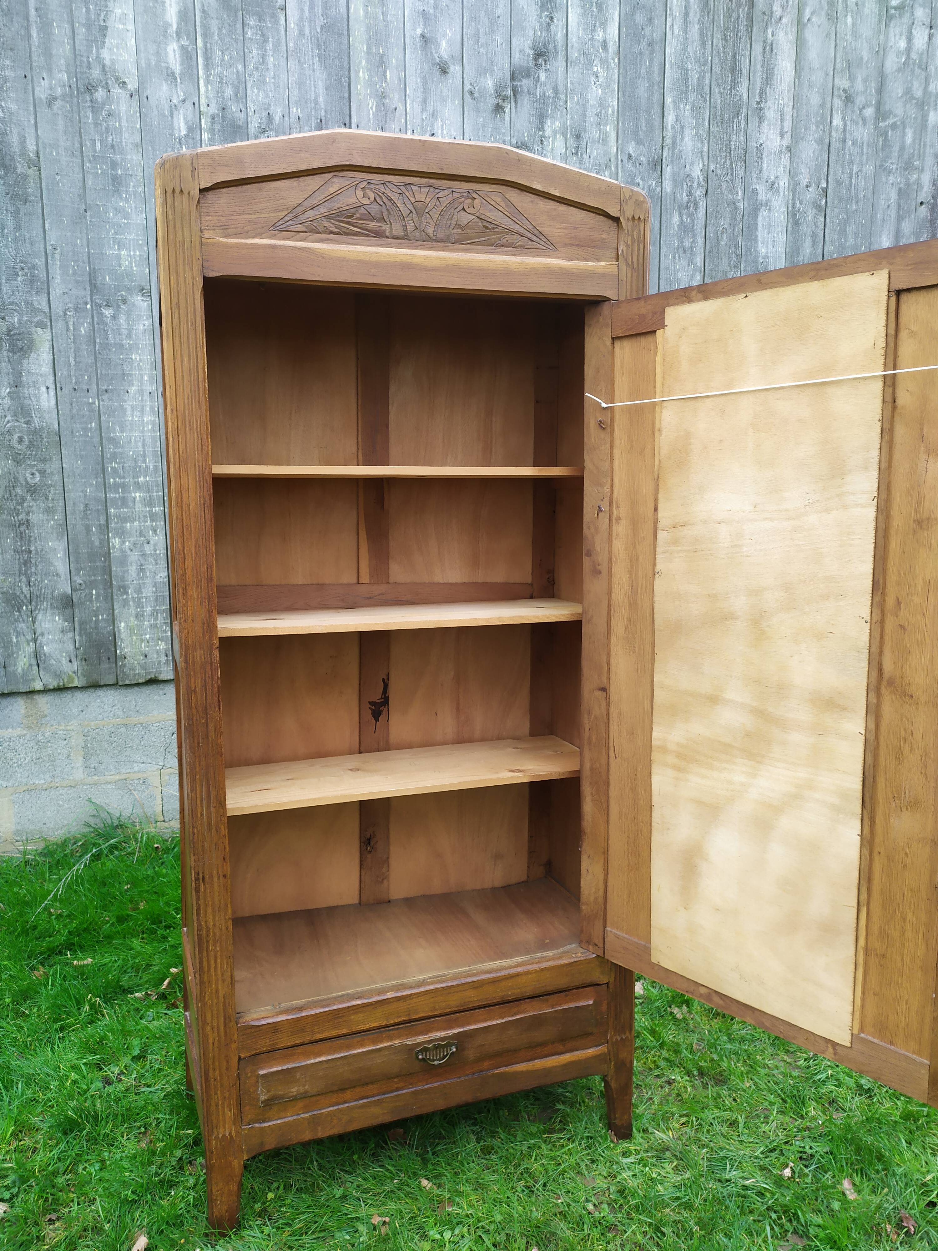 Armoire parisienne art déco