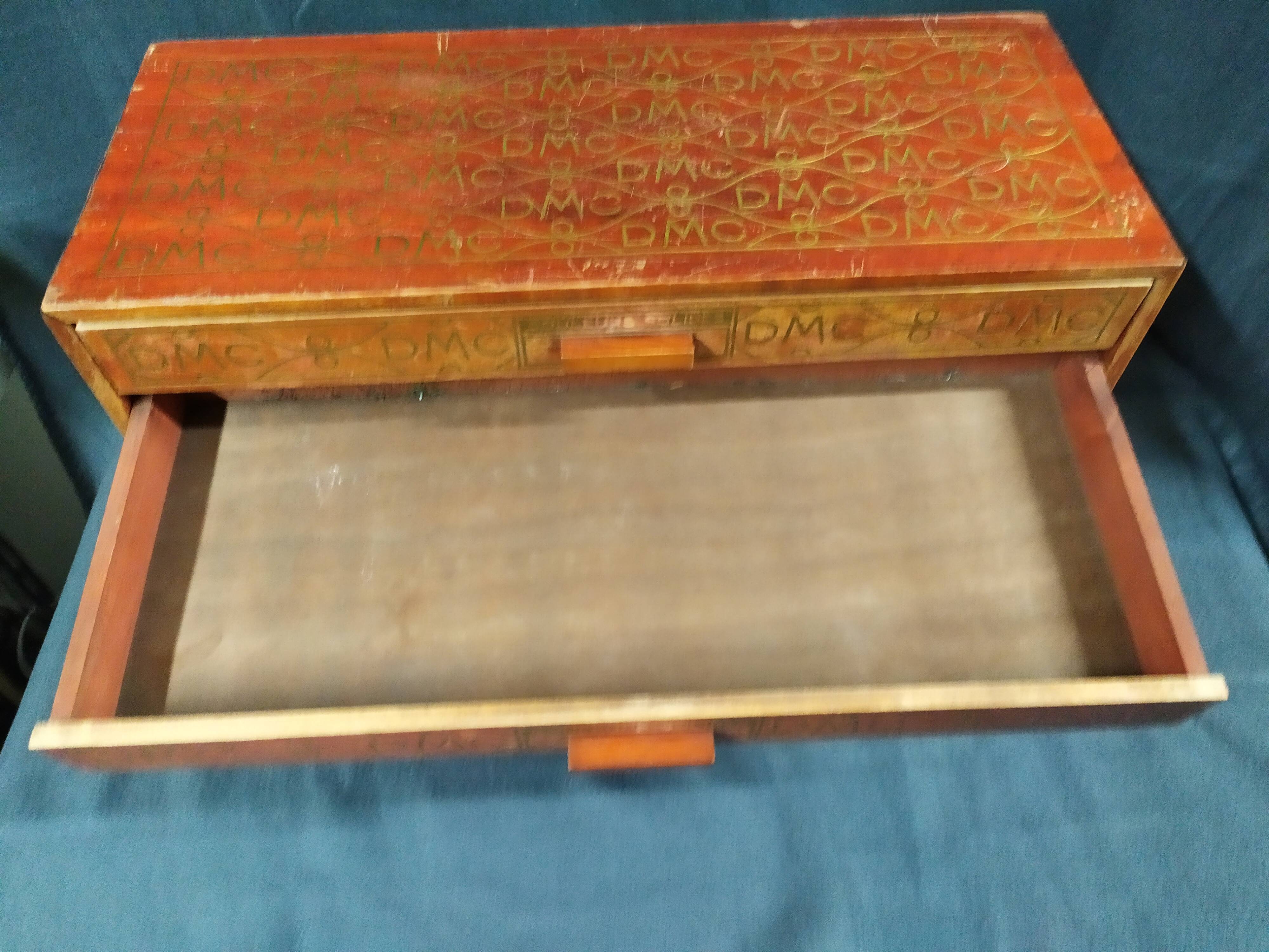 Haberdashery furniture dmc wood sewing