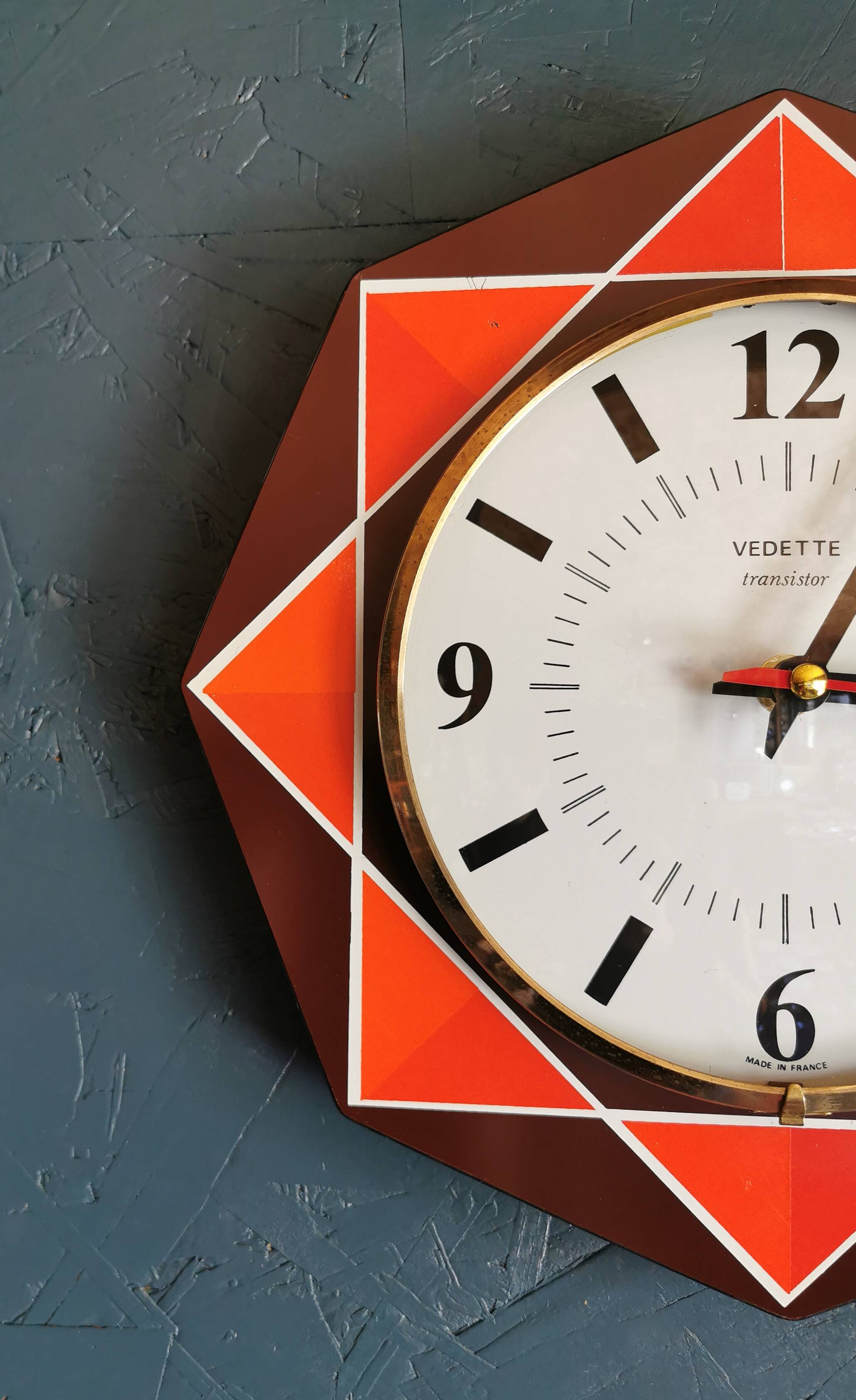 Vintage formica clock silent octagonal wall pendulum "Star chocolate orange"