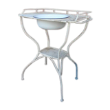 Old washbasin table