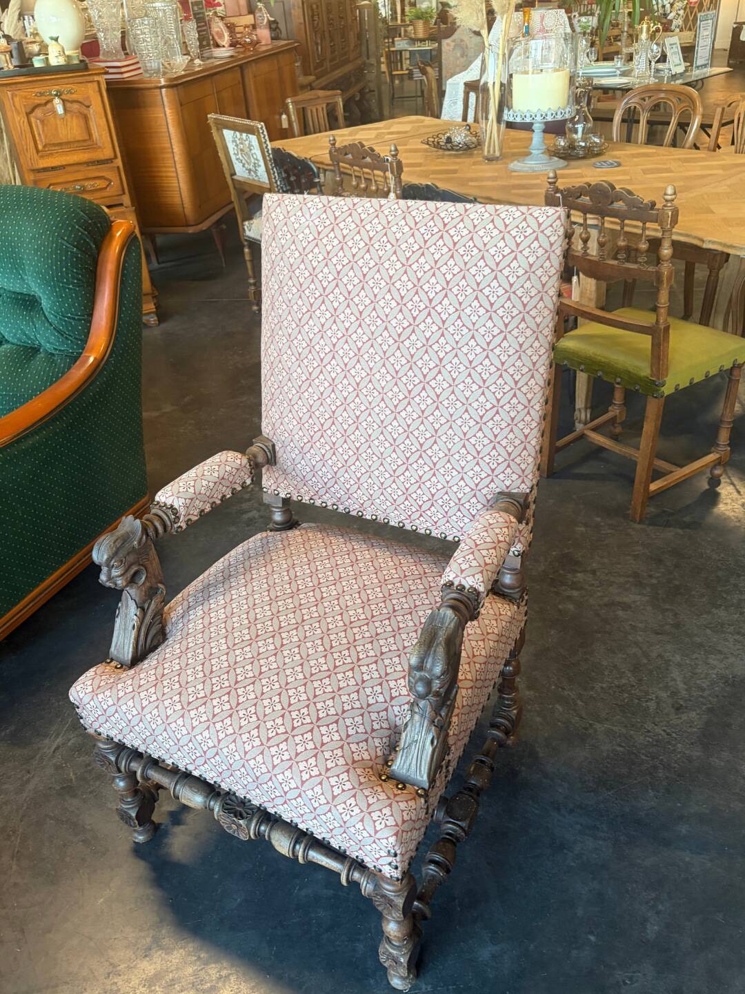 Vintage armchair in carved wood – neo-Renaissance / Louis XIII style