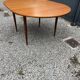 Table ronde en teck extensible design scandinave