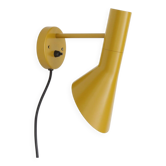 Applique AJ de couleur jaune - Arne Jacobson