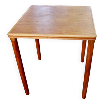 VINTAGE PARTOFTEN TEAK SIDE TABLE FOR MOBELFABRIKKEN DENMARK 1960s