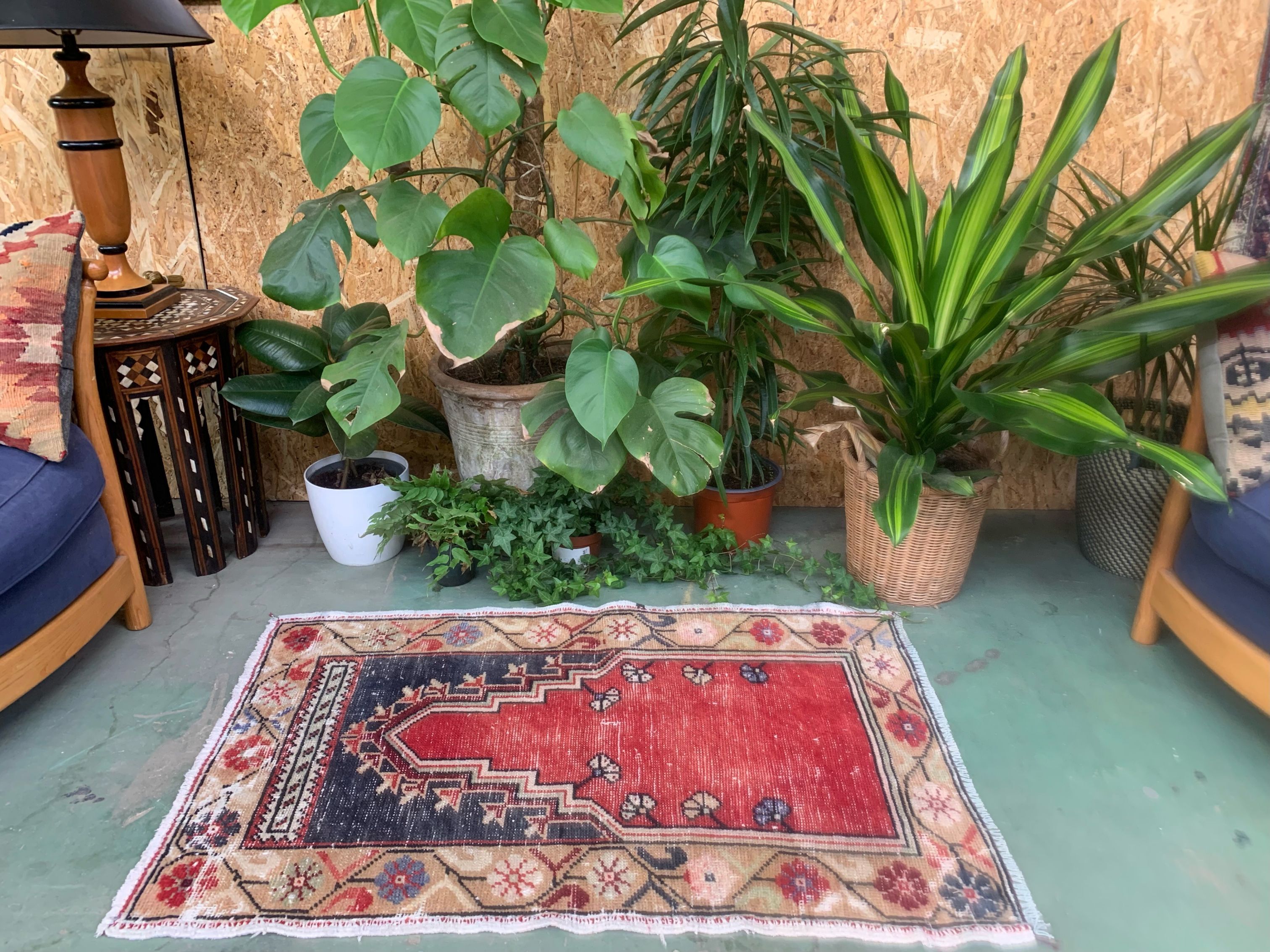 Turkish oushak rug 115x73 cm vintage carpet