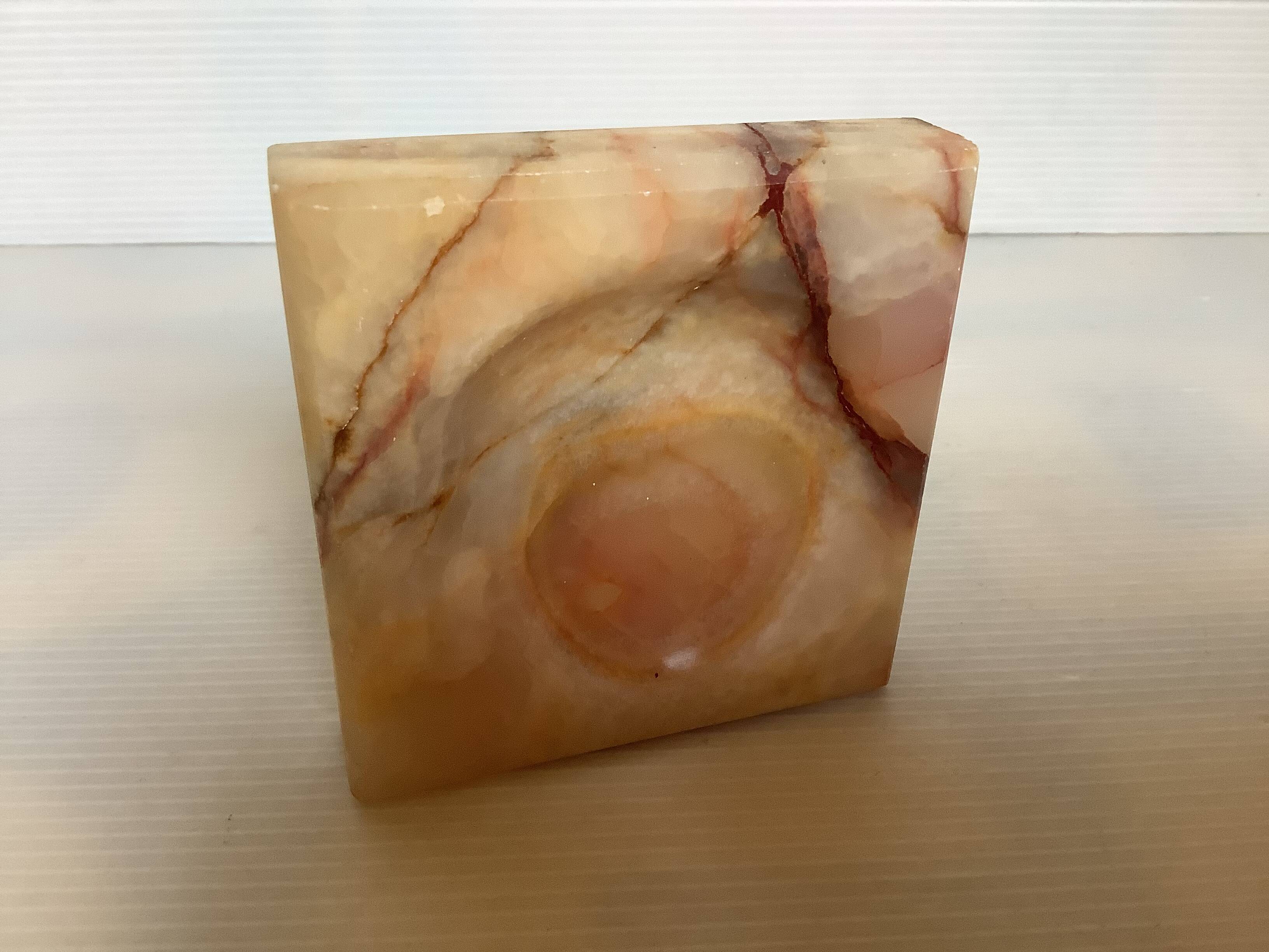 Onyx ashtray catchall