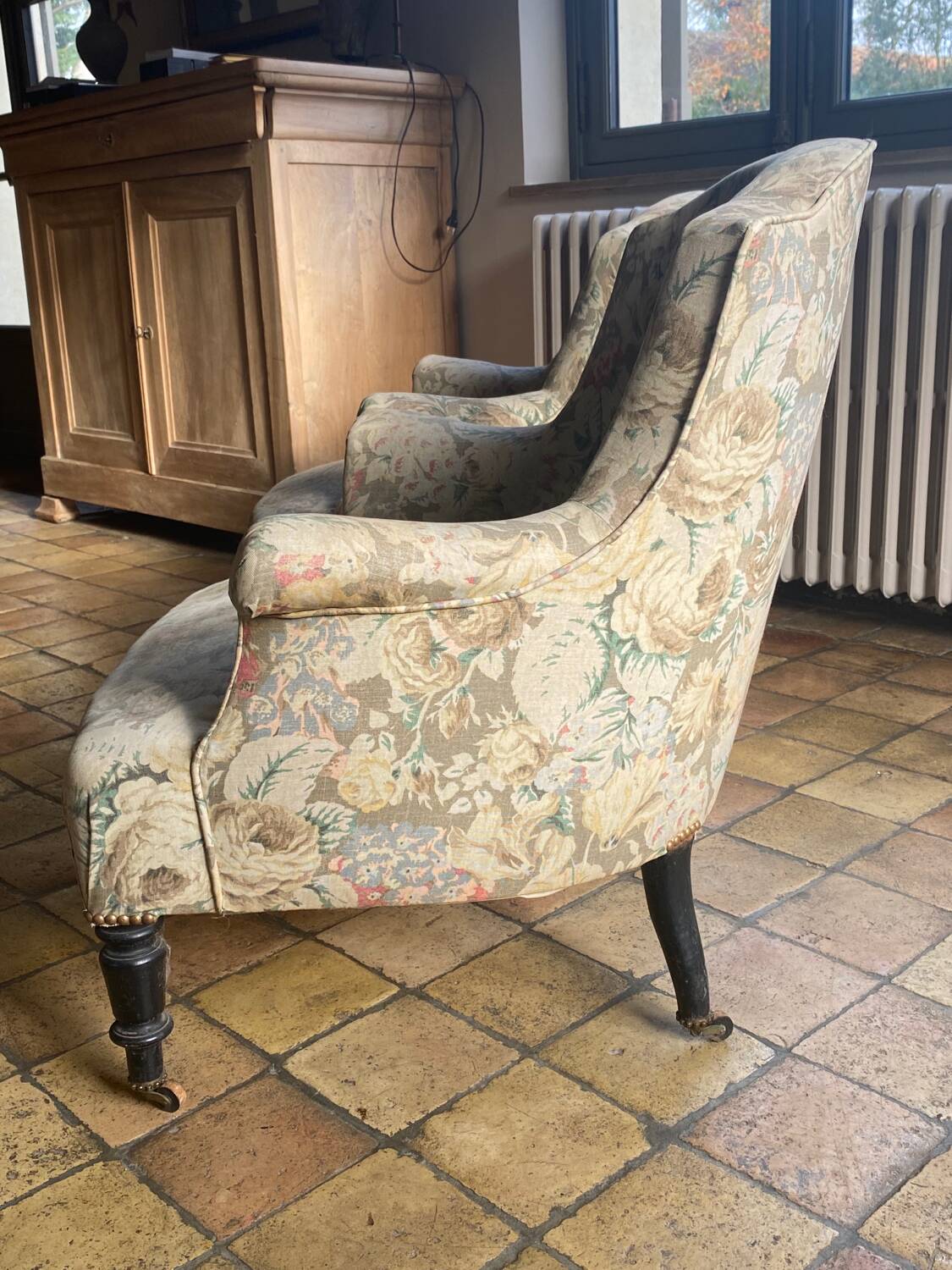 Paire de fauteuils crapaud