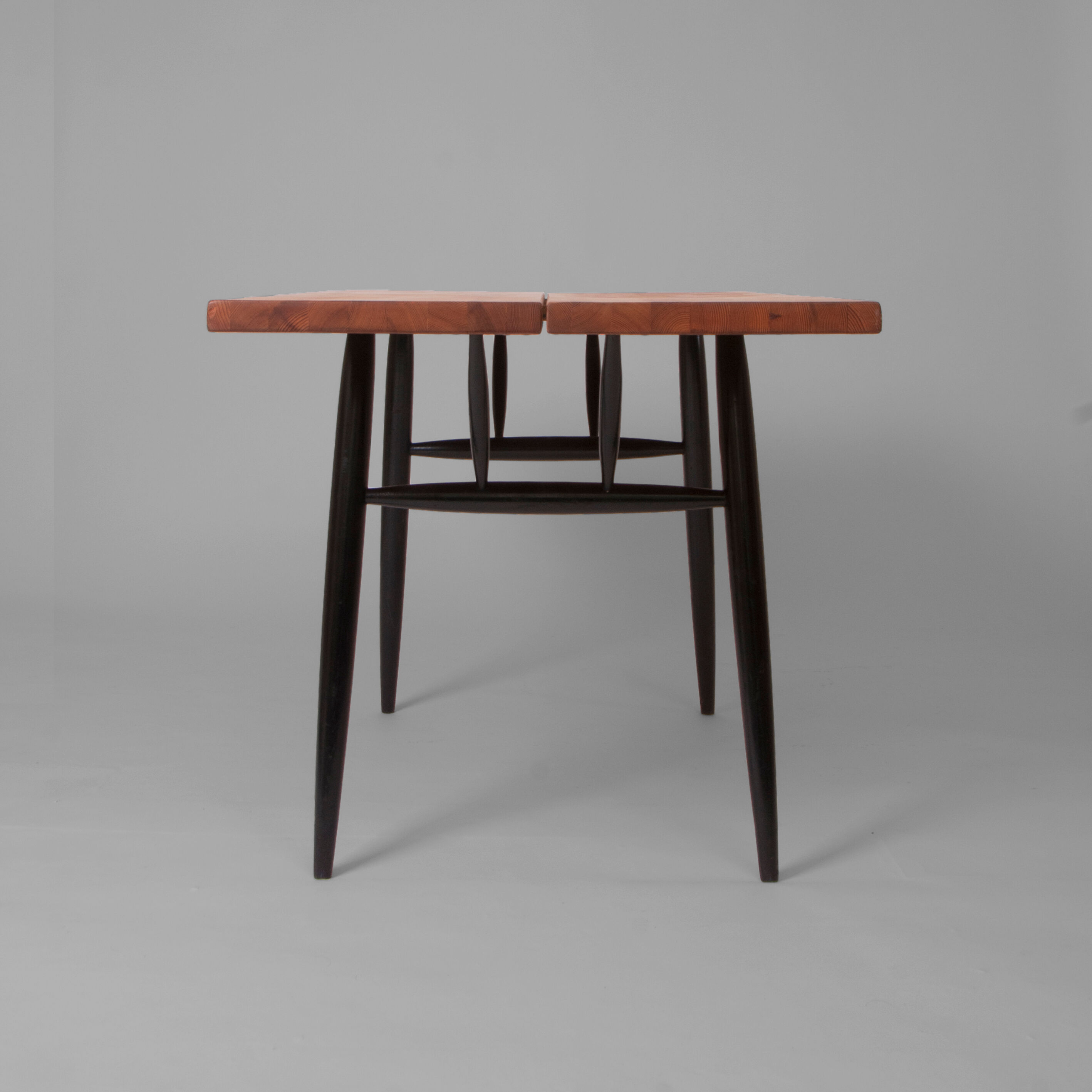 Table à manger 'Pirkka' par Ilmari Tapiovaara