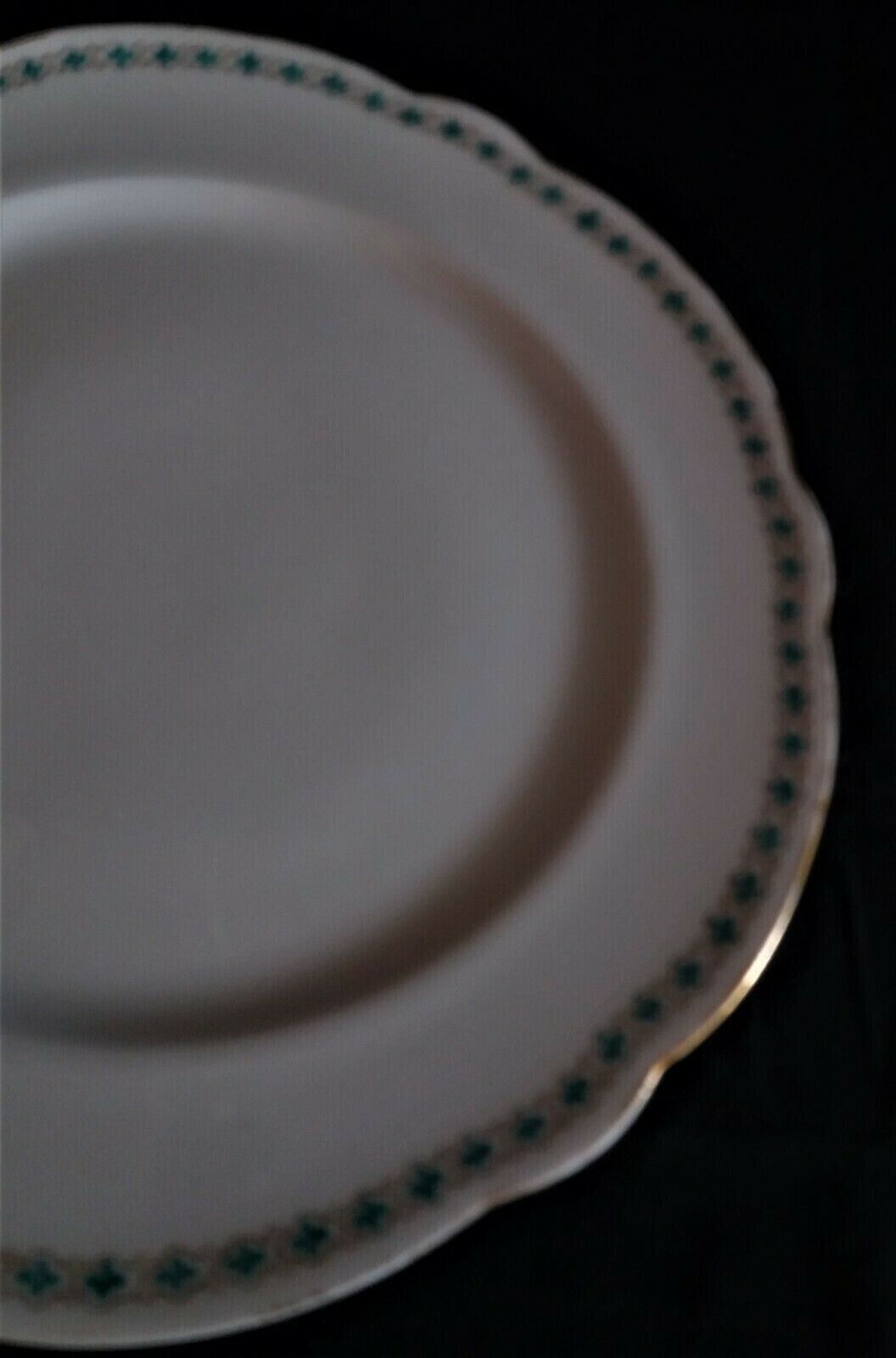 Porcelain entremet dish of Paris old Paris green décor XIXth