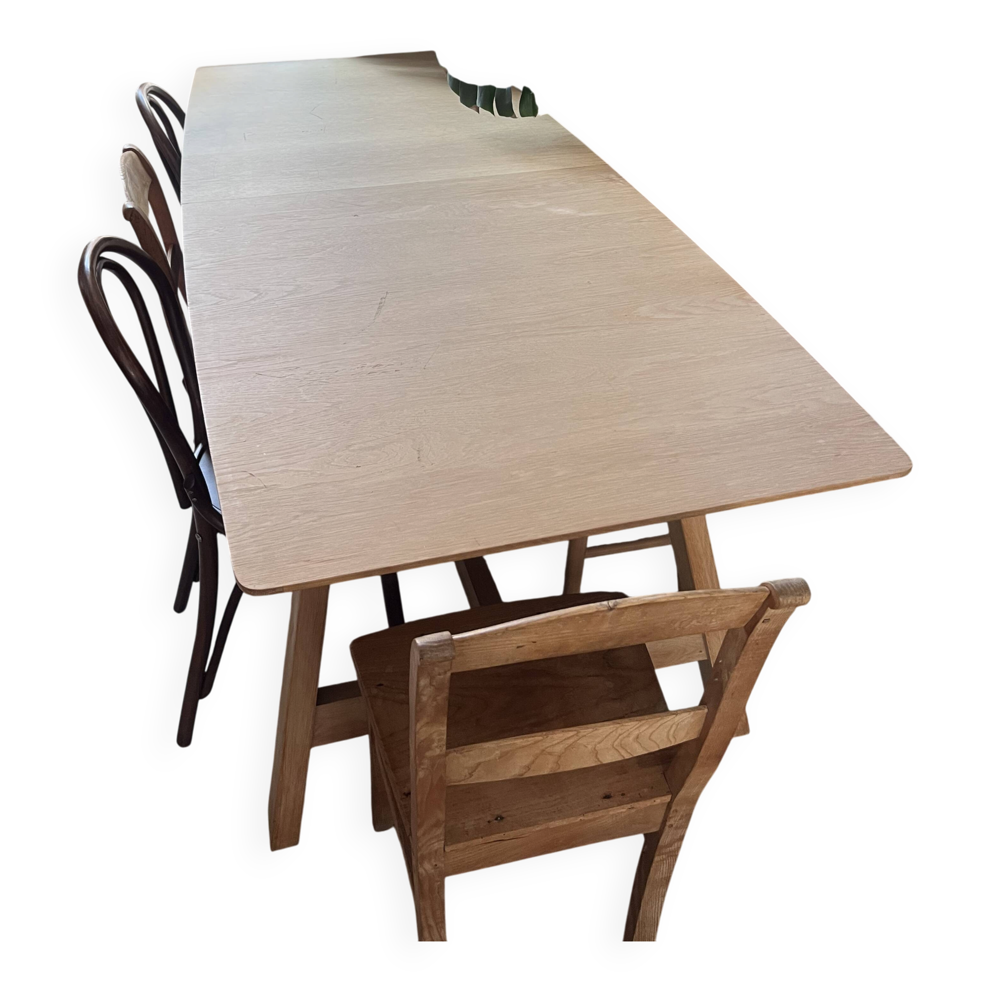 Solid wood dining table AMPM x Gallina