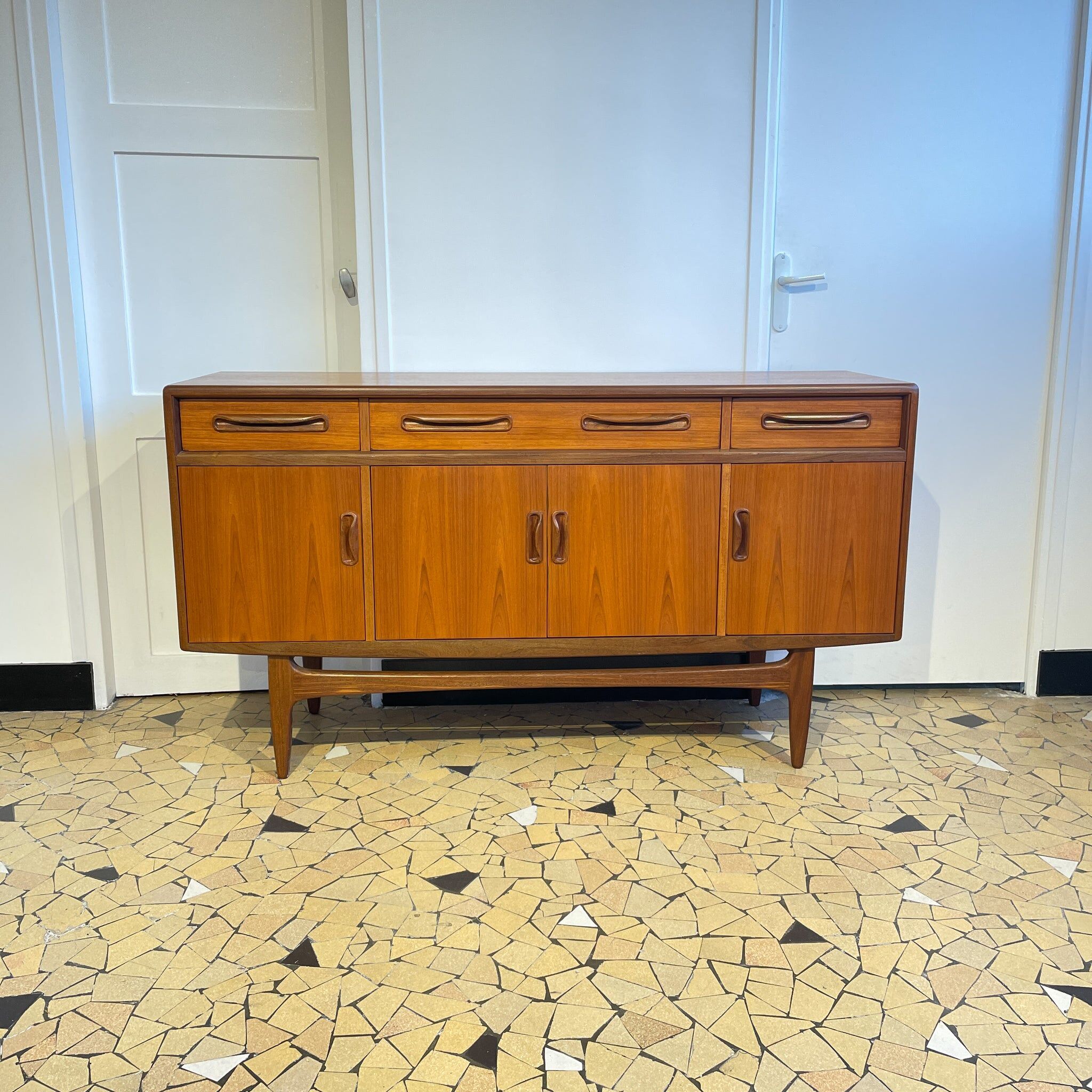 Enfilade Gplan Fresco 152cm