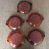 5 flat plates in glazed terracotta