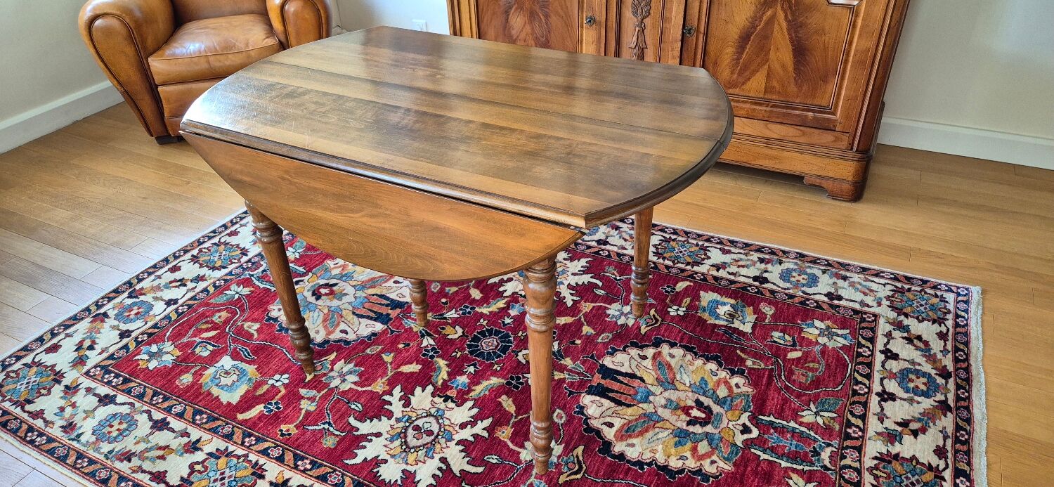 Solid cherry wood drop-leaf table