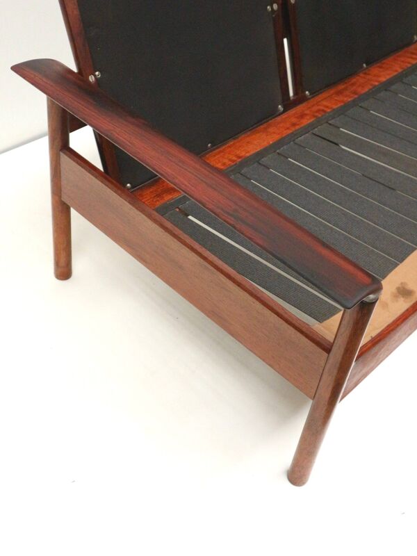 Rare canapé vintage 4 places Leolux en palissandre, fabriqué dans les années 1960.