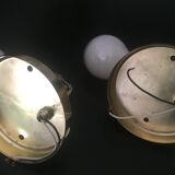 Paire d'appliques verre irisé  forme de coquillages support laiton  XXème siècle