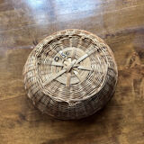 Round wicker basket