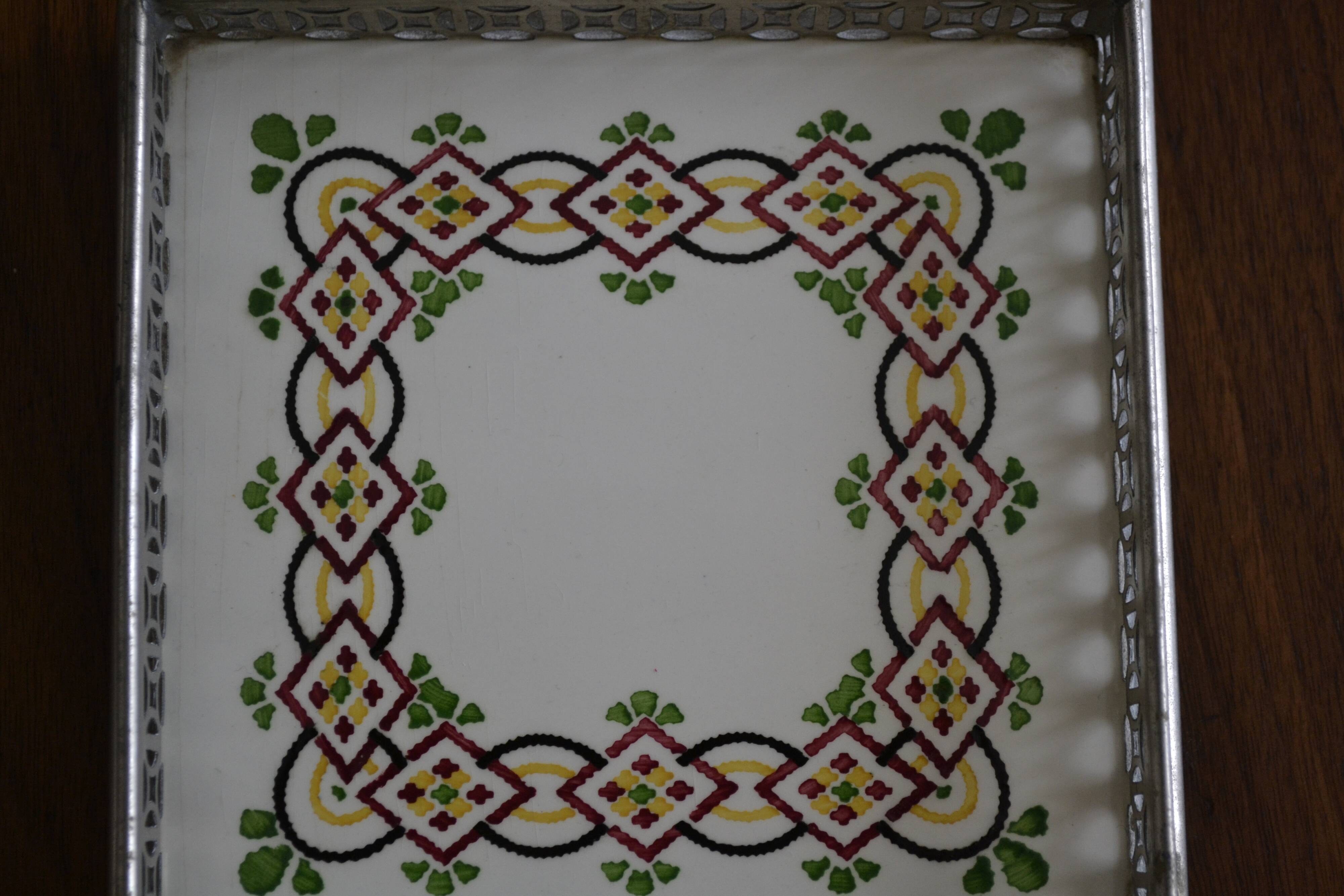 Numbered art deco table mat