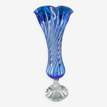 Durand crystal vase
