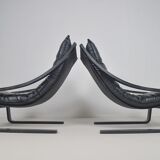 Paire de fauteuils scandinaves avec coussins en cuir, années 1970