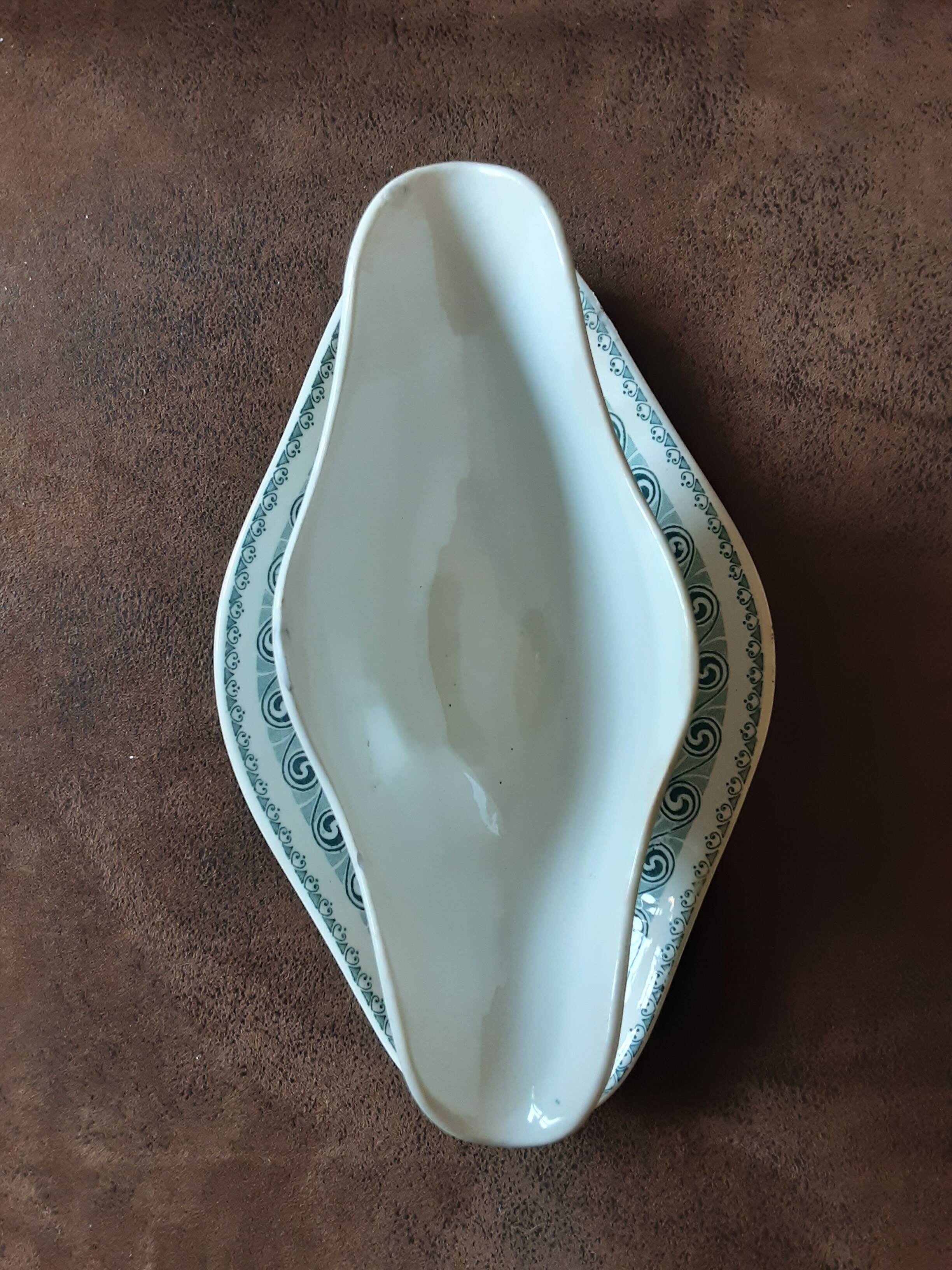 Former Moulin des loups and Hamage Nord gravy boat.