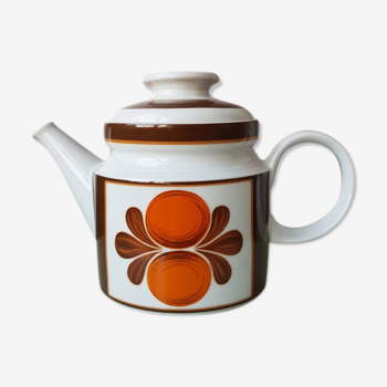 Porcelain teapot from the 70s