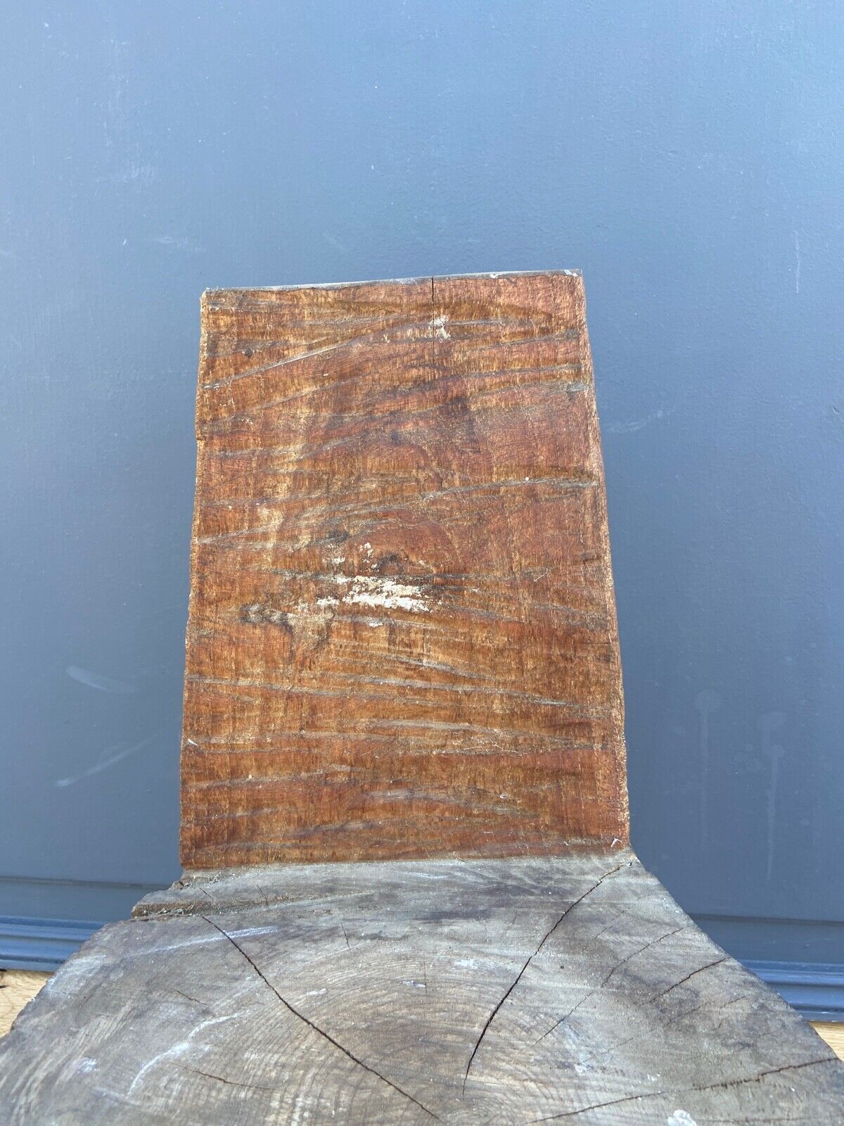 Brutalist africanizing wooden stool carved in the xxth mass
