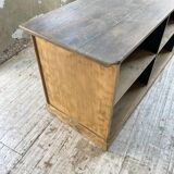 Double-sided counter with XL oak compartments