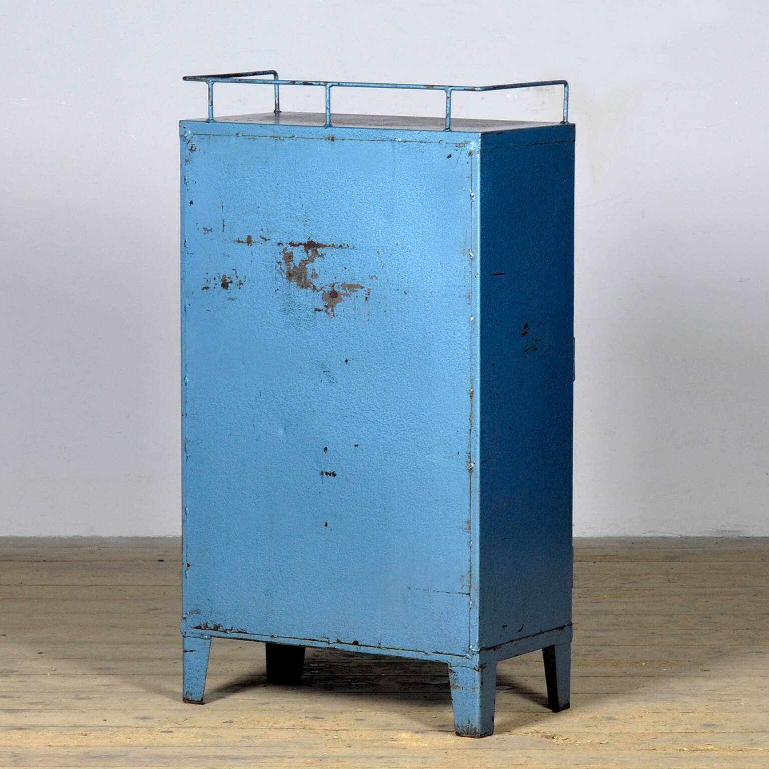 Industrial four-drawer cabinet from the 1970s
