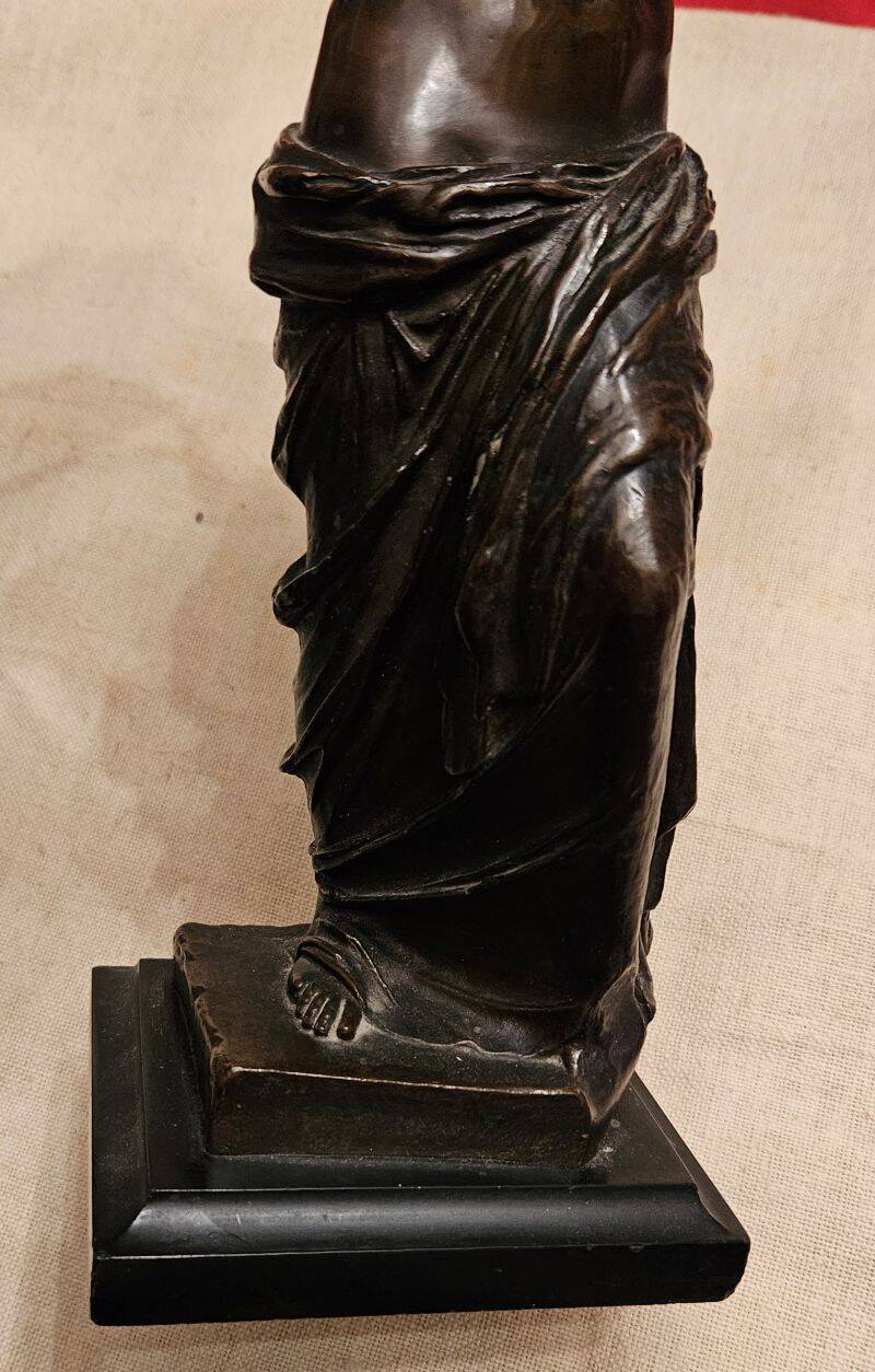 Venus de Milo Bronze Subject by Ferdinand Barbedienne