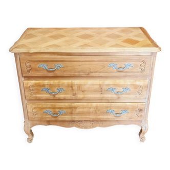 Solid wood chest of drawers