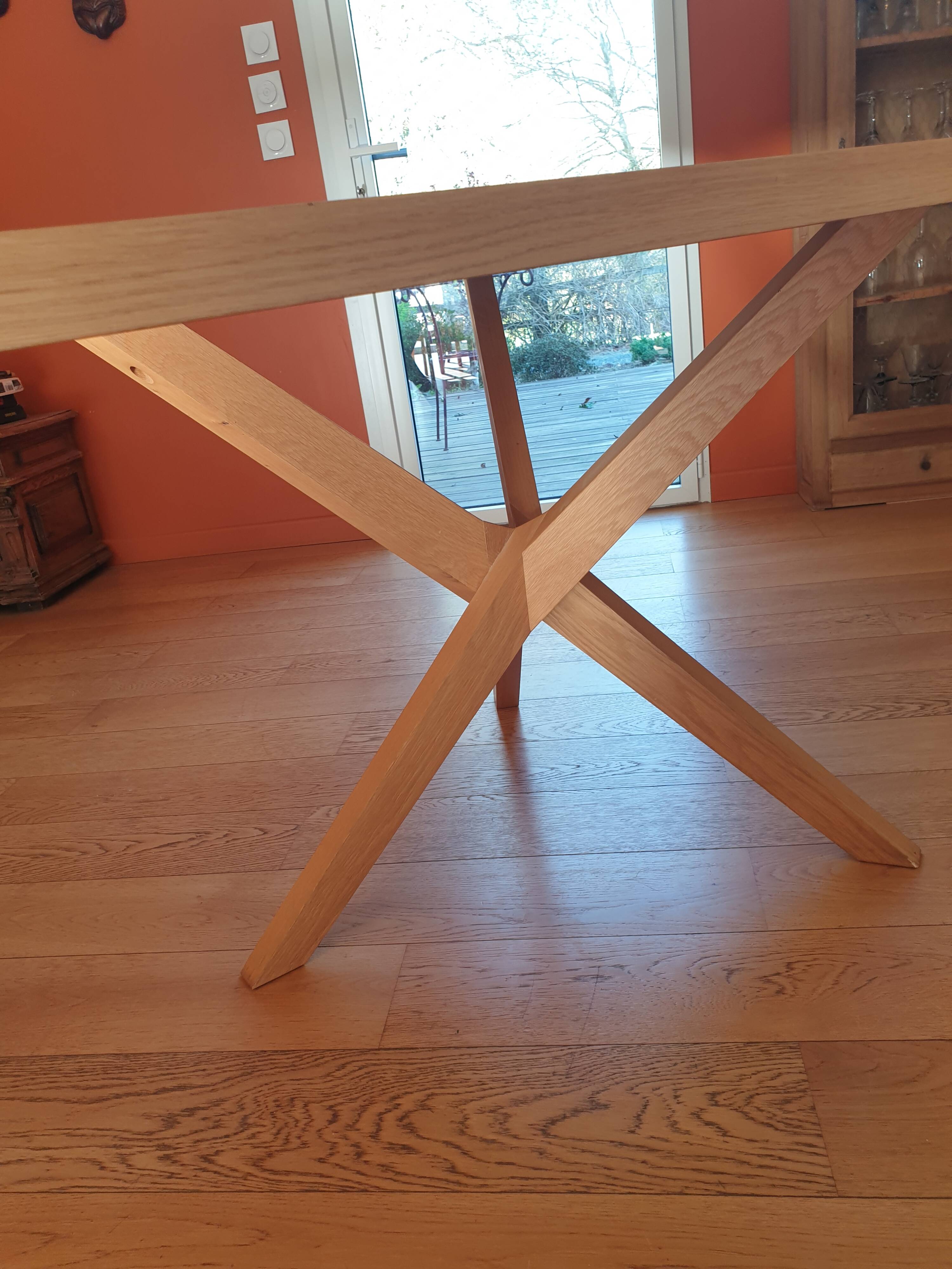 Roche Bobois table
