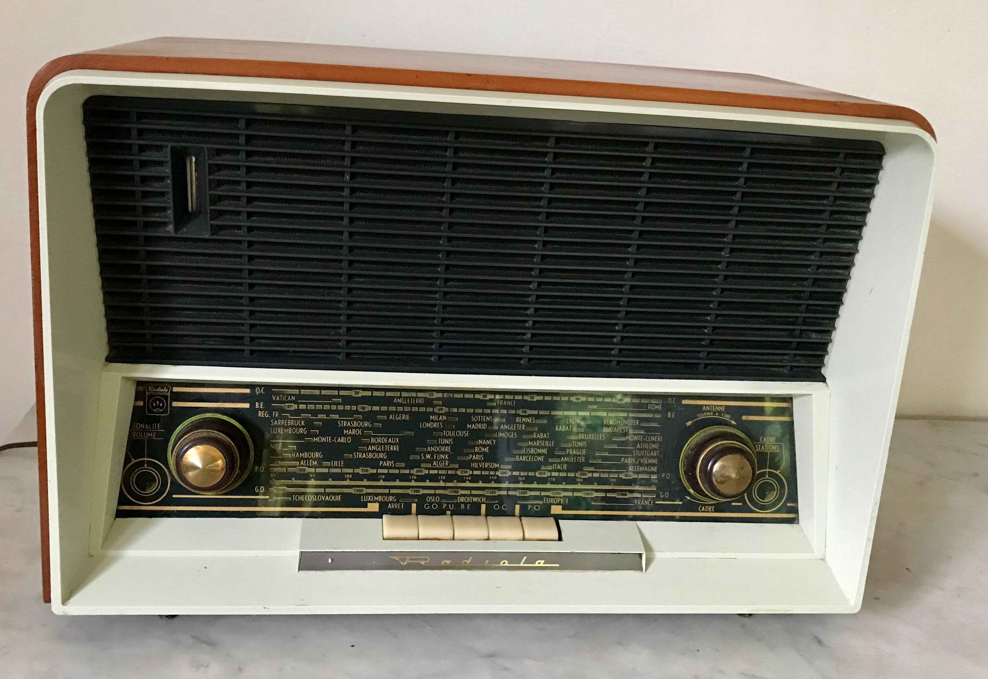 Radio station -TSF- vintage