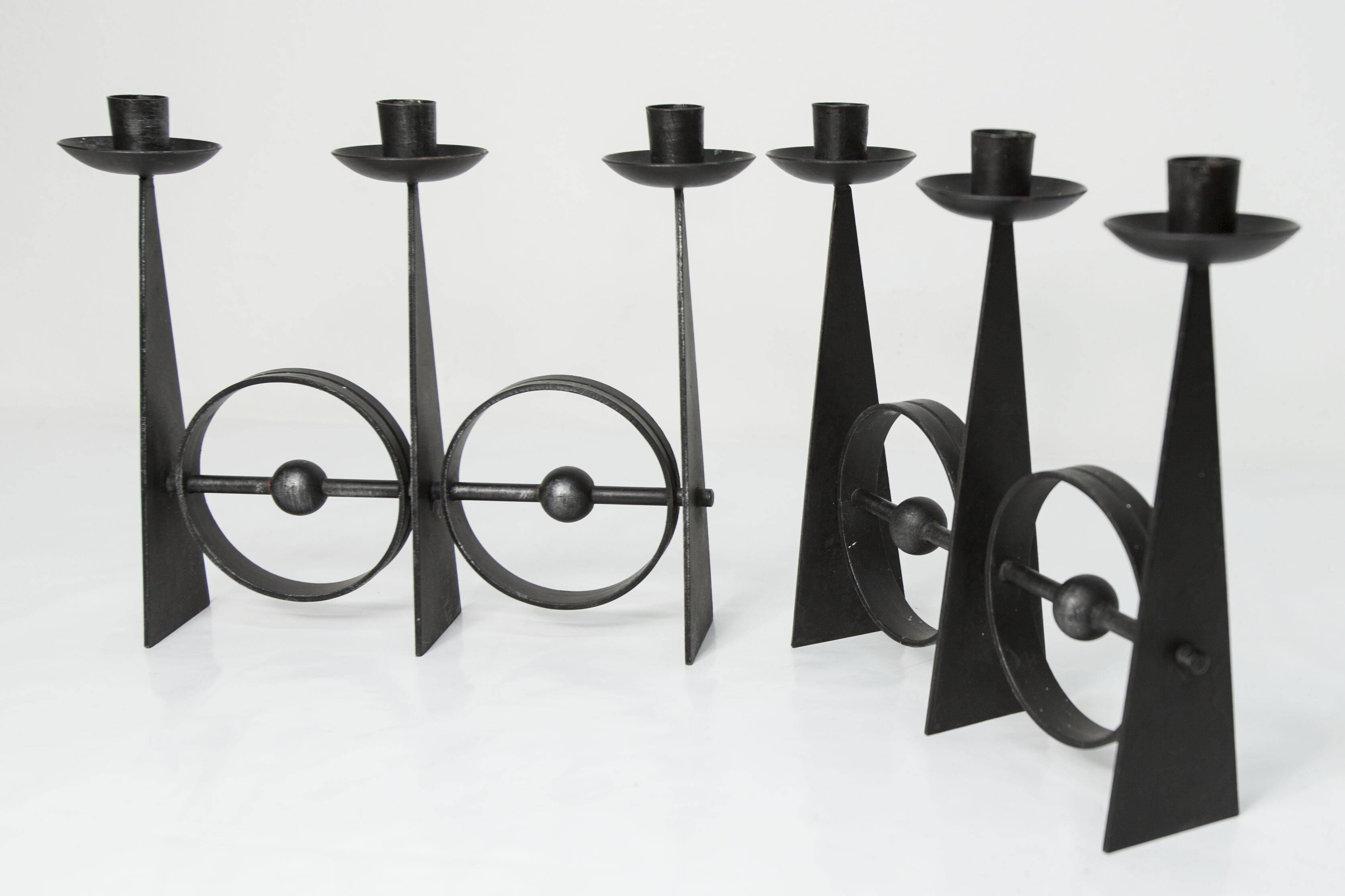 Paire de chandeliers scandinaves en fer forgé brutaliste à 3 lumières 1960