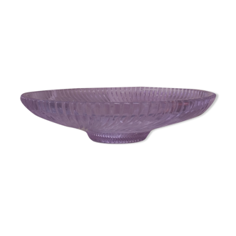 Twisted glass fruit cup of purplish pink color